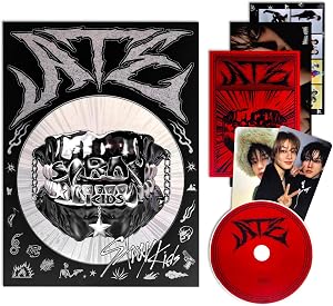 Stray Kids - [ATE] (Standard - Chk Chk Ver.) Photobook + CD-R + Photocard + 4-CUT Photo + 2 Pin Badges+ 5 Extra Photocards